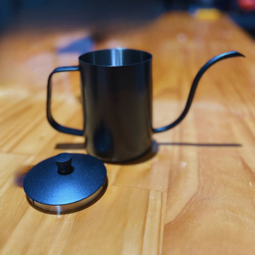 580ml Black Gooseneck Jug – Non-Stick Coating, Food-Grade Stainless Steel, Swan Neck Thin Mouth – Precision Pouring for Coffee & Tea